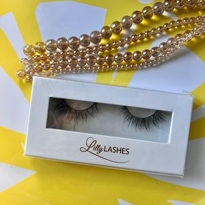 SOLD❤️ NEW Lilly Lashes Luxe Lite Mink Lash